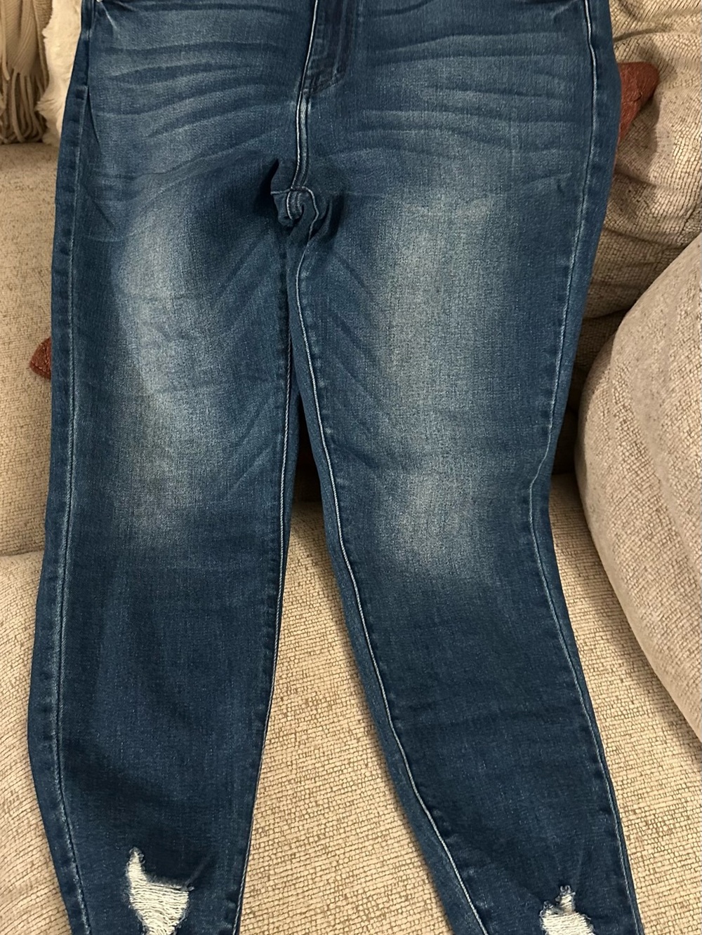 KanCan Women’s Skinny Jeans in Dark Blue Wash
